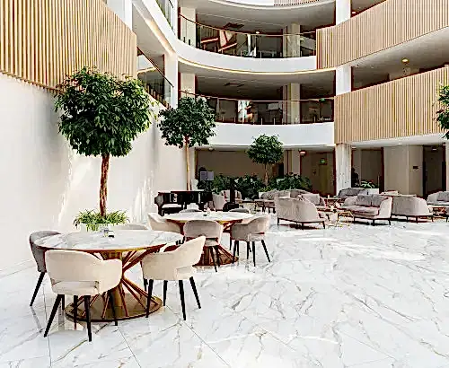 Ресторан в отеле Mövenpick Resort & SPA Anapa Miracleon 5